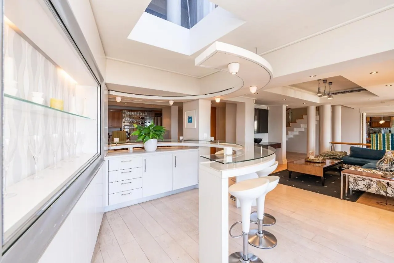 Camps Bay Beach Accommodation Le Cap